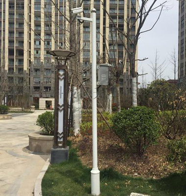 道路標準監控立杆