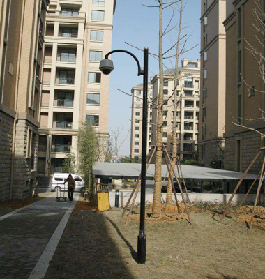 圓柱型道路監控杆件