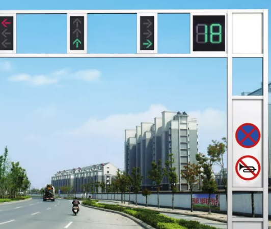 道路交通信號燈杆位置